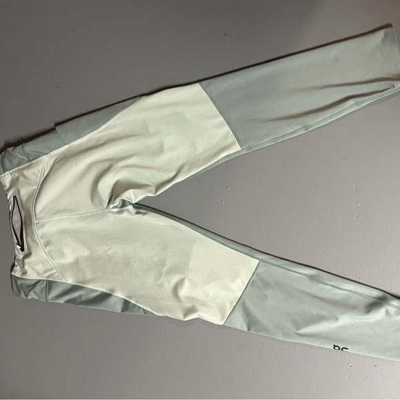 On Cloud 7/8 Moss/creek size XL leggings - Picture 12 of 16